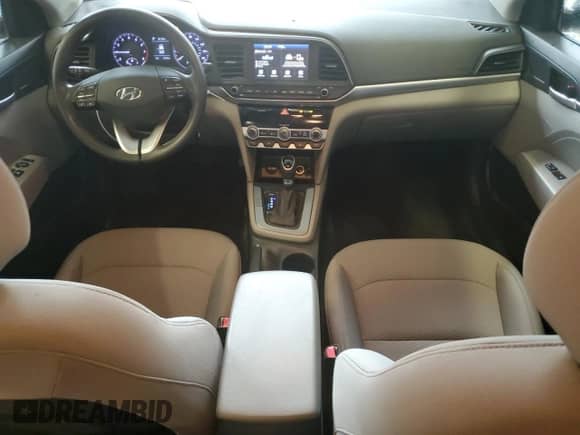 2020 Hyundai Elantra SEL z VIN 5NPD84LFXLH526807, wystawiony jako Copart lot #81440615 z przebiegiem 78 942 mil mil oraz Szkoda całkowita • Salvage title. Historia ofert i sprzedaży dostępna na DreamBid. Obrazek 8.