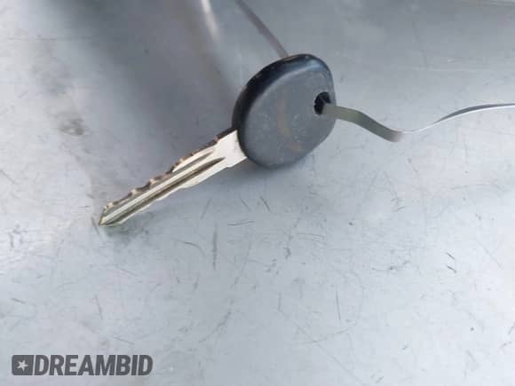 2009 GMC Sierra 1500 SLT z VIN 2GTEK390891107545, wystawiony jako IAAI lot #42391242 z przebiegiem 119 837 mil mil oraz . Historia ofert i sprzedaży dostępna na DreamBid. Obrazek 11.