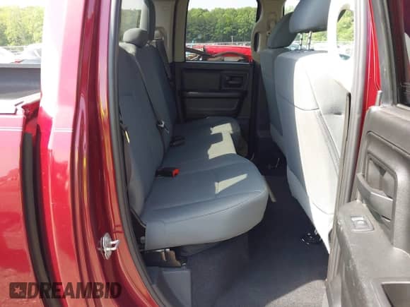 2019 Ram 1500 Tradesman с VIN 1C6RR6FTXKS699962, выставлен на аукционе IAAI как лот 42285000 с пробегом 79 912 миль миль и . История ставок и продаж доступна на DreamBid. Изображение 8.