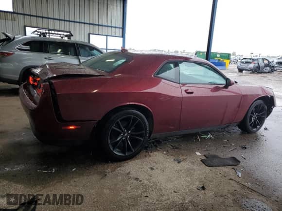 2018 Dodge Challenger SXT с VIN 2C3CDZAG3JH219439, выставлен на аукционе Copart как лот 81744525 с пробегом 51 932 миль миль и Списание • Salvage title. История ставок и продаж доступна на DreamBid. Изображение 3.