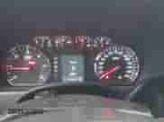 2017 Chevrolet Silverado 1500 Work Truck z VIN 1GCVKNEH0HZ356502, wystawiony jako IAAI lot #41367789 z przebiegiem 83 819 mil mil oraz . Historia ofert i sprzedaży dostępna na DreamBid. Obrazek 7.