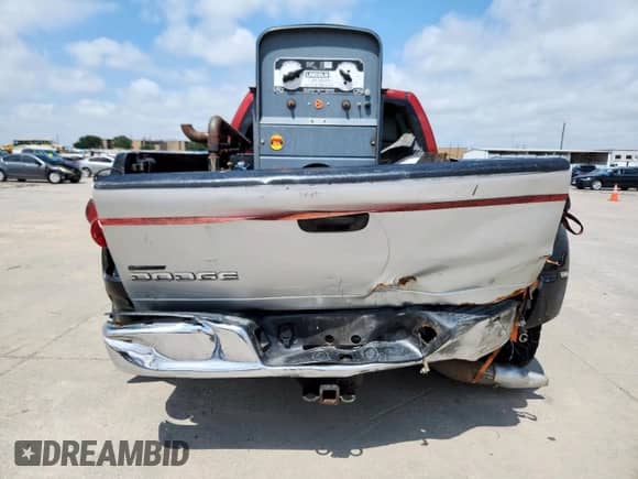 2007 Dodge 3500 SLT z VIN 3D7MX49C27G751419, wystawiony jako Copart lot #63395035 z przebiegiem 367 867 mil mil oraz Szkoda całkowita • Salvage title. Historia ofert i sprzedaży dostępna na DreamBid. Obrazek 6.
