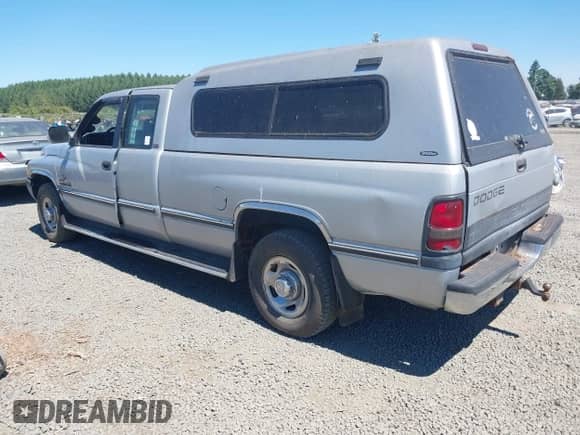 1996 Dodge 2500 with VIN 1B7KC23C7TJ153622, listed as a IAAI auction lot 42830834 with 266,681 mi miles and . Bid and sale history available at DreamBid. Image 3.