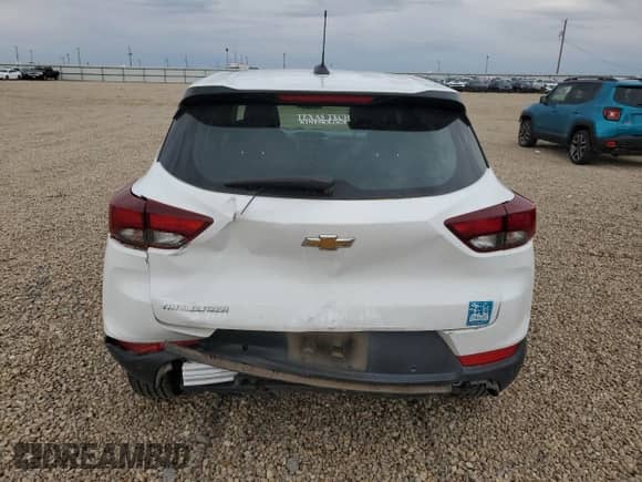 2021 Chevrolet TrailBlazer LS z VIN KL79MMS27MB020755, wystawiony jako Copart lot #80644695 z przebiegiem 61 094 mil mil oraz Szkoda całkowita • Salvage title. Historia ofert i sprzedaży dostępna na DreamBid. Obrazek 6.