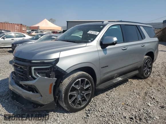 2025 Chevrolet Tahoe RST z VIN 1GNS6RRD2SR106232, wystawiony jako Copart lot #81421285 z przebiegiem 10 922 mil mil oraz Szkoda całkowita • Salvage title. Historia ofert i sprzedaży dostępna na DreamBid. Obrazek 1.