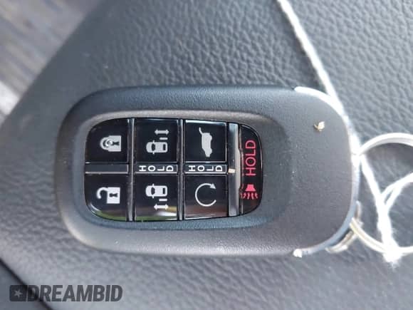 2025 Honda Odyssey Touring с VIN 5FNRL6H86SB003646, выставлен на аукционе IAAI как лот 42235650 с пробегом 4 385 миль миль и . История ставок и продаж доступна на DreamBid. Изображение 11.