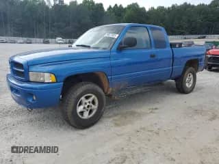 2001 Dodge 1500 с VIN 3B7HF13Y31G738252, выставлен на аукционе Copart как лот 59027035 с пробегом 284 818 миль миль и Списание • Salvage title. История ставок и продаж доступна на DreamBid. Изображение 1.