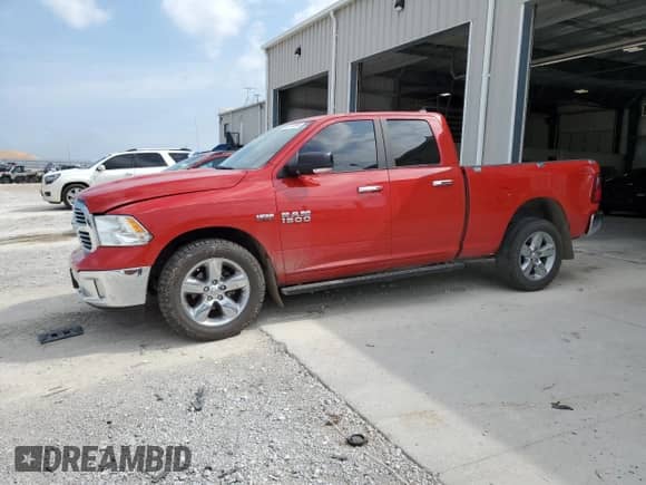 2018 Ram 1500 Big Horn z VIN 1C6RR7GT1JS106590, wystawiony jako Copart lot #66371555 z przebiegiem 72 263 mil mil oraz Szkoda całkowita • Salvage title. Historia ofert i sprzedaży dostępna na DreamBid. Obrazek 1.
