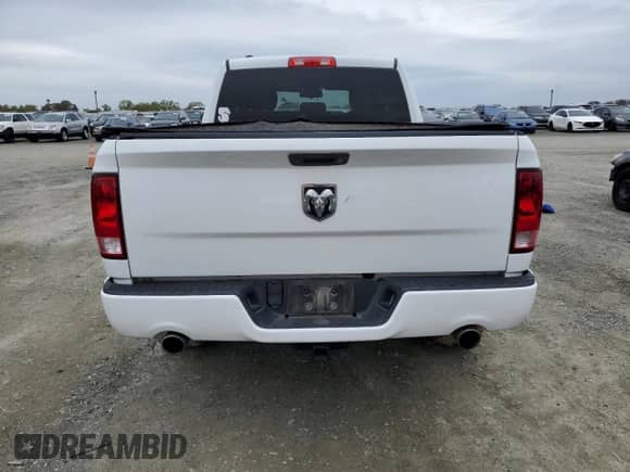 2014 Ram 1500 Tradesman z VIN 1C6RR6FT8ES429343, wystawiony jako Copart lot #50252915 z przebiegiem 88 861 mil mil oraz Szkoda całkowita • Salvage title. Historia ofert i sprzedaży dostępna na DreamBid. Obrazek 6.