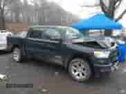 2024 Ram 1500 Big Horn z VIN 1C6RRFFG2RN129322, wystawiony jako IAAI lot #41928116 z przebiegiem 13 303 mil mil oraz . Historia ofert i sprzedaży dostępna na DreamBid. Obrazek 13.