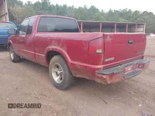 2002 Chevrolet S-10 LS с VIN 1GCCS19W428172105, выставлен на аукционе IAAI как лот 43396975 с пробегом 156 475 миль миль и . История ставок и продаж доступна на DreamBid. Изображение 3.