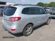2011 Hyundai Santa Fe Limited с VIN 5XYZK4AG5BG048756, выставлен на аукционе IAAI как лот 43073013 с пробегом 204 017 миль миль и . История ставок и продаж доступна на DreamBid. Изображение 4.
