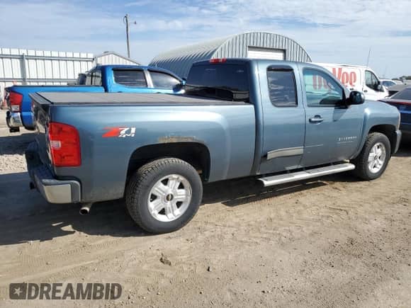 2013 Chevrolet Silverado 1500 LTZ with VIN 1GCRKTE7XDZ372908, listed as a Copart auction lot 81836595 with 74,456 mi miles and Salvage title. Bid and sale history available at DreamBid. Image 3.