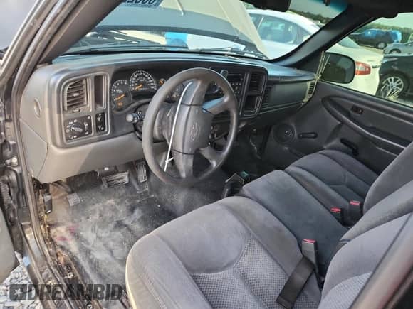 2007 Chevrolet Silverado 1500 Work Truck with VIN 1GCEC14X17Z127629, listed as a Copart auction lot 65522065 with 174,366 mi miles and Salvage title. Bid and sale history available at DreamBid. Image 8.