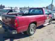 2005 Chevrolet Silverado 1500 z VIN 1GCEC14T55Z142306, wystawiony jako IAAI lot #41525048 z przebiegiem 202 114 mil mil oraz . Historia ofert i sprzedaży dostępna na DreamBid. Obrazek 4.