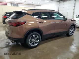 2023 Chevrolet Blazer LT с VIN 3GNKBHR47PS223489, выставлен на аукционе Copart как лот 80429565 с пробегом 45 169 миль миль и Чистый • Clean title. История ставок и продаж доступна на DreamBid. Изображение 3.