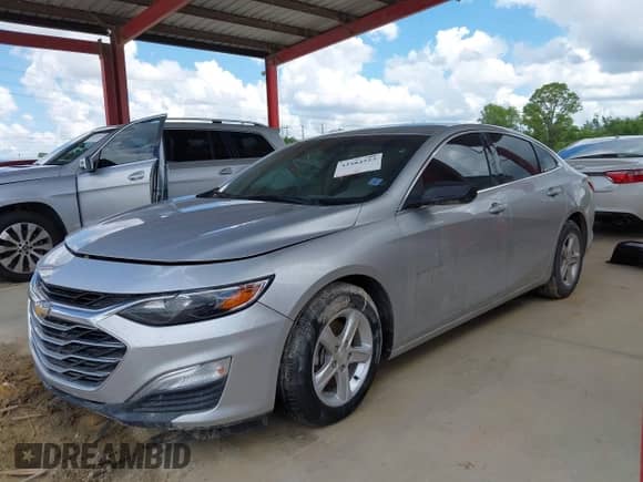 2020 Chevrolet Malibu LS with VIN 1G1ZC5ST2LF035118, listed as a IAAI auction lot 42584523 with 84,408 mi miles and . Bid and sale history available at DreamBid. Image 14.