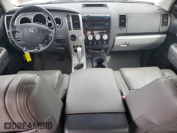 2008 Toyota Tundra Limited with VIN 5TFEV581X8X057522, listed as a Copart auction lot 82625225 with 143,500 mi miles and Salvage title. Bid and sale history available at DreamBid. Image 8.