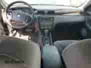 2014 Chevrolet Impala LT с VIN 2G1WB5E38E1108682, выставлен на аукционе Copart как лот 66776415 с пробегом 173 080 миль миль и Списание • Salvage title. История ставок и продаж доступна на DreamBid. Изображение 8.