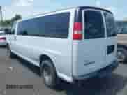 2017 Chevrolet Express Passenger LS с VIN 1GAZGNFF9H1184588, выставлен на аукционе IAAI как лот 42600170 с пробегом 430 992 миль миль и . История ставок и продаж доступна на DreamBid. Изображение 3.