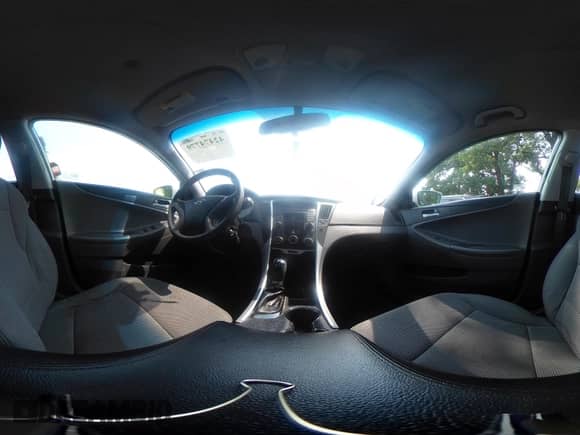 2014 Hyundai Sonata GLS z VIN 5NPEB4ACXEH849644, wystawiony jako IAAI lot #42474779 z przebiegiem 172 640 mil mil oraz . Historia ofert i sprzedaży dostępna na DreamBid. Obrazek 18.