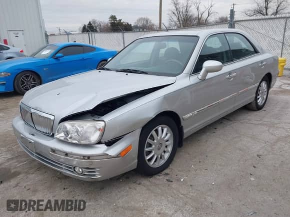 2005 Hyundai XG с VIN KMHFU45E45A379964, выставлен на аукционе IAAI как лот 41515039 с пробегом 89 738 миль миль и . История ставок и продаж доступна на DreamBid. Изображение 17.