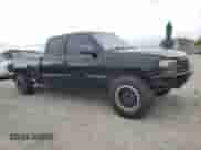 2005 GMC Sierra 1500 SLE с VIN 2GTEC19T451307165, выставлен на аукционе Copart как лот 56065925 с пробегом 205 883 миль миль и Списание • Salvage title. История ставок и продаж доступна на DreamBid. Изображение 4.