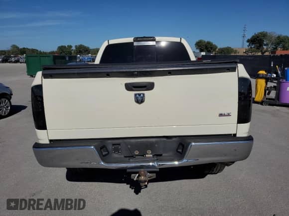 2006 Dodge 1500 ST z VIN 1D7HA18N06J192356, wystawiony jako Copart lot #53239615 z przebiegiem 223 340 mil mil oraz Nie do naprawy • Non repairable. Historia ofert i sprzedaży dostępna na DreamBid. Obrazek 6.