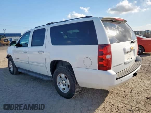 2012 Chevrolet Suburban LT с VIN 1GNSCJE00CR103229, выставлен на аукционе Copart как лот 69244645 с пробегом 135 345 миль миль и Списание • Salvage title. История ставок и продаж доступна на DreamBid. Изображение 2.