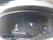 2020 Kia Sorento LX z VIN 5XYPG4A30LG677641, wystawiony jako IAAI lot #43162265 z przebiegiem 43 170 mil mil oraz . Historia ofert i sprzedaży dostępna na DreamBid. Obrazek 7.