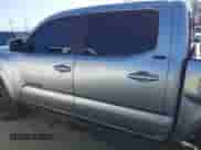 2022 Toyota Tacoma SR5 с VIN 3TMAZ5CN4NM184572, выставлен на аукционе IAAI как лот 42841947 с пробегом 78 300 миль миль и . История ставок и продаж доступна на DreamBid. Изображение 14.