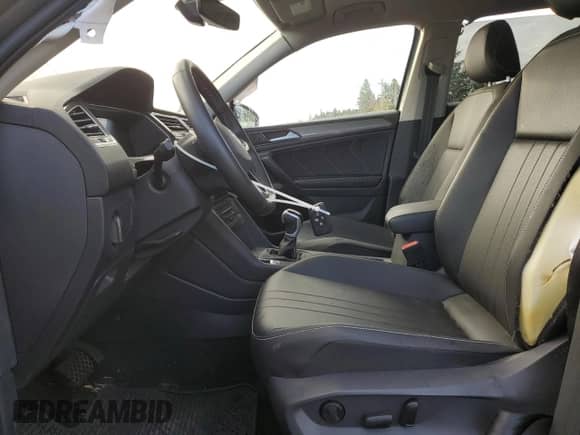 2024 Volkswagen Tiguan SE с VIN 3VVMB7AX7RM142955, выставлен на аукционе Copart как лот 84227955 с пробегом 8 507 миль миль и Списание • Salvage title. История ставок и продаж доступна на DreamBid. Изображение 7.