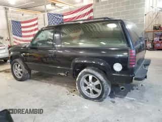 1993 Chevrolet Blazer с VIN 1GNEK18K0PJ334777, выставлен на аукционе Copart как лот 74383033 с пробегом 276 617 миль миль и Списание • Salvage title. История ставок и продаж доступна на DreamBid. Изображение 2.