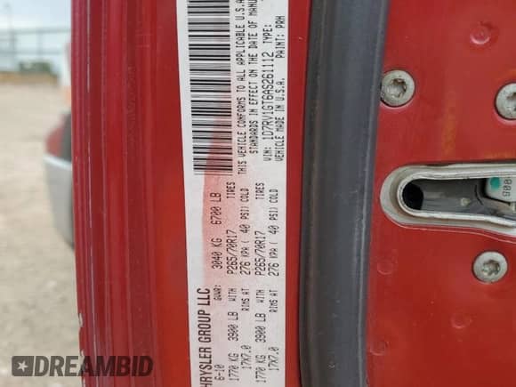 2010 Dodge 1500 Sport z VIN 1D7RV1GT6AS261112, wystawiony jako Copart lot #70865355 z przebiegiem 231 396 mil mil oraz Szkoda całkowita • Salvage title. Historia ofert i sprzedaży dostępna na DreamBid. Obrazek 12.