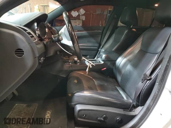 2014 Chrysler 300 C with VIN 2C3CCAKG0EH235879, listed as a Copart auction lot 57498275 with 203,450 mi miles and Salvage title. Bid and sale history available at DreamBid. Image 7.