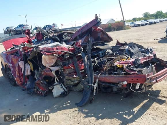 2014 Ford Mustang Premium с VIN 1ZVBP8AM2E5212281, выставлен на аукционе IAAI как лот 43234765 с пробегом Не указан миль и . История ставок и продаж доступна на DreamBid. Изображение 1.