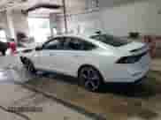 2025 Honda Accord Sport с VIN 1HGCY2F58SA033704, выставлен на аукционе Copart как лот 71171995 с пробегом 44 миль миль и Списание • Salvage title. История ставок и продаж доступна на DreamBid. Изображение 2.