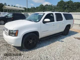 2007 Chevrolet Suburban LT with VIN 3GNFC16027G247970, listed as a Copart auction lot 69590545 with 286,718 mi miles and Salvage title. Bid and sale history available at DreamBid. Image 1.