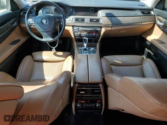 2010 BMW 7 Series 750Li xDrive with VIN WBAKC8C59AC430192, listed as a Copart auction lot 64105935 with 103,657 mi miles and Salvage title. Bid and sale history available at DreamBid. Image 8.