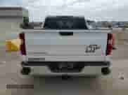 2022 Chevrolet Silverado 1500 LT z VIN 3GCUDDED6NG554607, wystawiony jako Copart lot #59716265 z przebiegiem 58 050 mil mil oraz Szkoda całkowita • Salvage title. Historia ofert i sprzedaży dostępna na DreamBid. Obrazek 6.