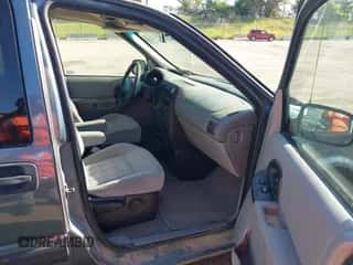 2004 Chevrolet Venture LS с VIN 1GNDX03E94D129557, выставлен на аукционе IAAI как лот 42541744 с пробегом 245 591 миль миль и . История ставок и продаж доступна на DreamBid. Изображение 5.