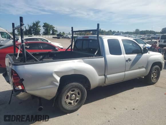 2005 Toyota Tacoma с VIN 5TETX22N35Z056373, выставлен на аукционе Copart как лот 71094025 с пробегом 256 961 миль миль и Списание • Salvage title. История ставок и продаж доступна на DreamBid. Изображение 3.