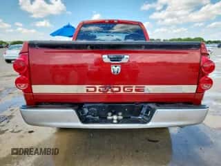 2007 Dodge 1500 ST z VIN 1D7HA18P77S237659, wystawiony jako Copart lot #62591535 z przebiegiem 194 930 mil mil oraz Czysty tytuł • Clean title. Historia ofert i sprzedaży dostępna na DreamBid. Obrazek 6.
