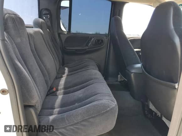 2000 Dodge Dakota Sport with VIN 1B7GG2AN8YS598547, listed as a Copart auction lot 54520985 with 244,605 mi miles and Salvage title. Bid and sale history available at DreamBid. Image 10.