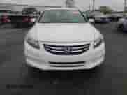 2012 Honda Accord SE z VIN 1HGCP2F65CA227331, wystawiony jako Copart lot #81785055 z przebiegiem 94 546 mil mil oraz Szkoda całkowita • Salvage title. Historia ofert i sprzedaży dostępna na DreamBid. Obrazek 5.