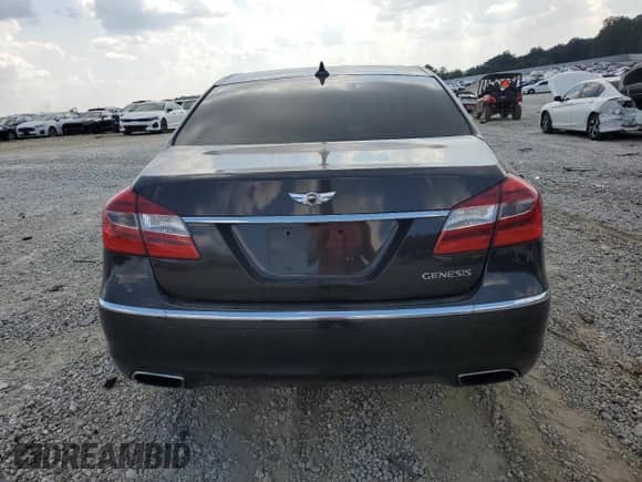 2013 Hyundai Genesis 3.8L с VIN KMHGC4DD4DU253908, выставлен на аукционе Copart как лот 81465265 с пробегом 166 255 миль миль и Списание • Salvage title. История ставок и продаж доступна на DreamBid. Изображение 6.