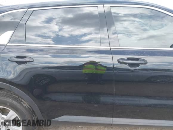 2023 Kia Sorento LX with VIN 5XYRG4LC2PG226481, listed as a IAAI auction lot 42596990 with 62,559 mi miles and . Bid and sale history available at DreamBid. Image 12.