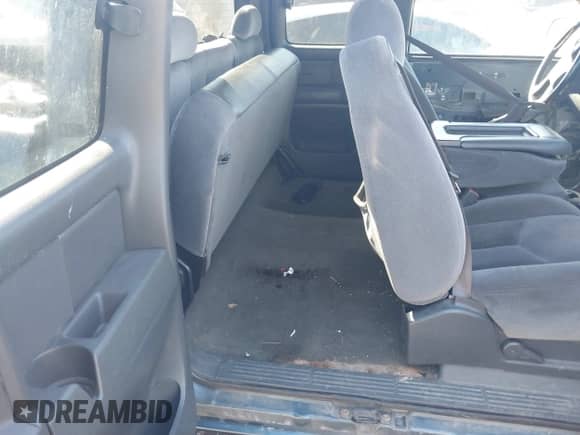 2006 GMC Sierra 1500 SLT with VIN 2GTEK19B061111364, listed as a IAAI auction lot 41650534 with 173,736 mi miles and . Bid and sale history available at DreamBid. Image 8.