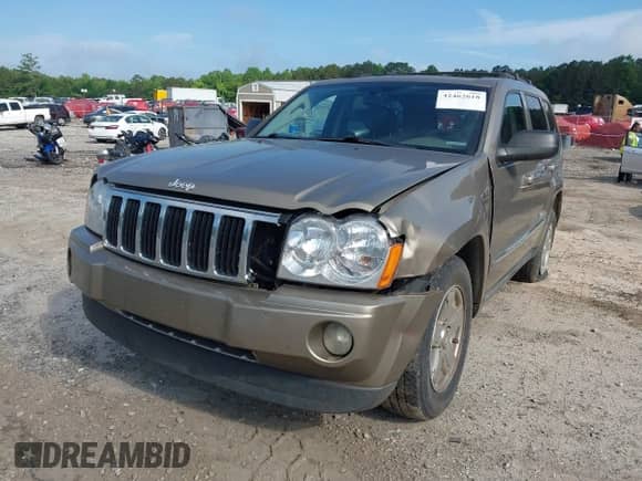 2006 Jeep Grand Cherokee Limited with VIN 1J8HS58N16C126913, listed as a IAAI auction lot 42462618 with 207,659 mi miles and . Bid and sale history available at DreamBid. Image 6.