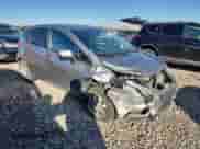 2014 Nissan Note S z VIN 3N1CE2CP1EL393281, wystawiony jako Copart lot #81912255 z przebiegiem 133 356 mil mil oraz Szkoda całkowita • Salvage title. Historia ofert i sprzedaży dostępna na DreamBid. Obrazek 4.